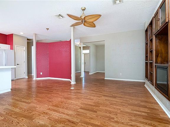 2nd image of 8443 SW Riverside Dr