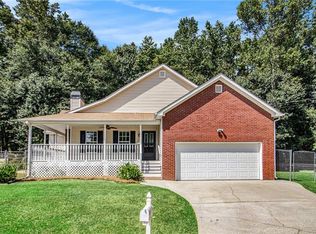 256 Hunt Club Cir, Temple, GA 30179