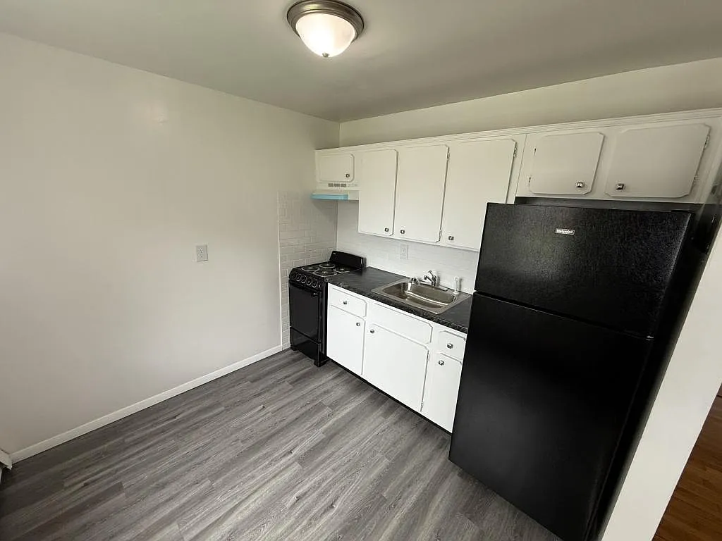 43 Rome Ave — Photo 3