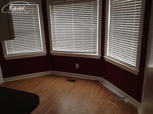 4th image of 5044 Wyndemere Ct