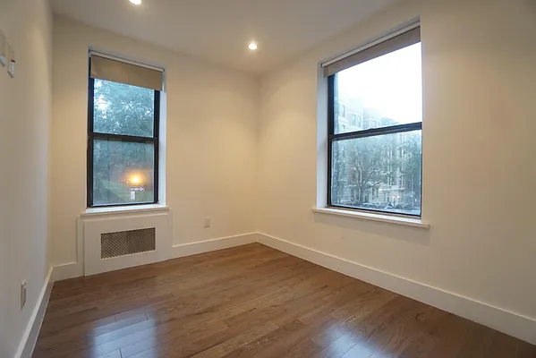 Rented by Keller Williams NYC | media 16