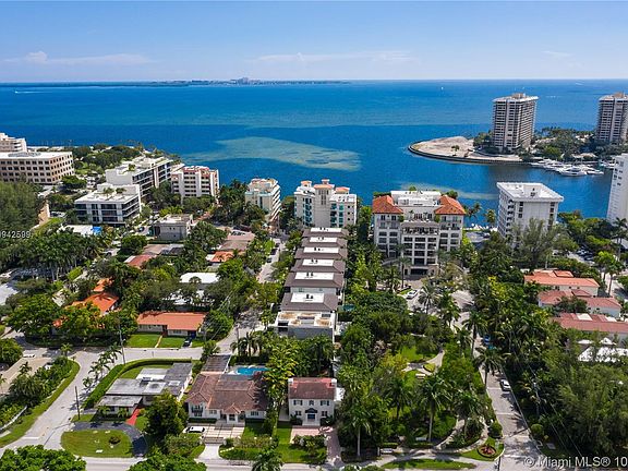 2nd image of 1644 S Bayshore Dr #0