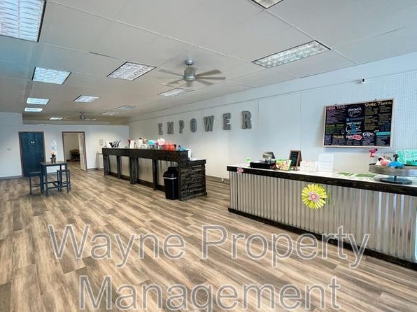 637 2nd St Floor 1