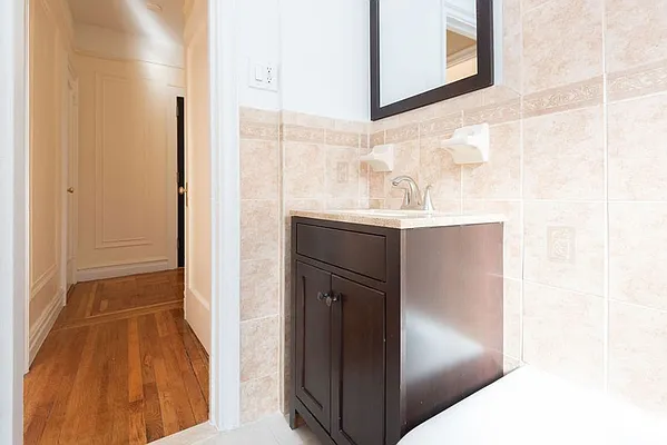 Rented by Engel and Volkers Brownstone Brooklyn | media 20