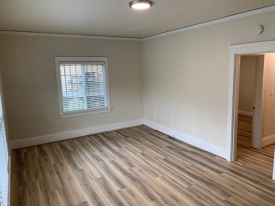 1st image of 415 E 19th St APT 1