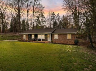 116 Townsend Dr, Winston Salem, NC 27107