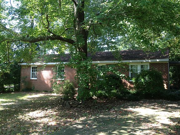 1700 Cherokee Road 001_08282013