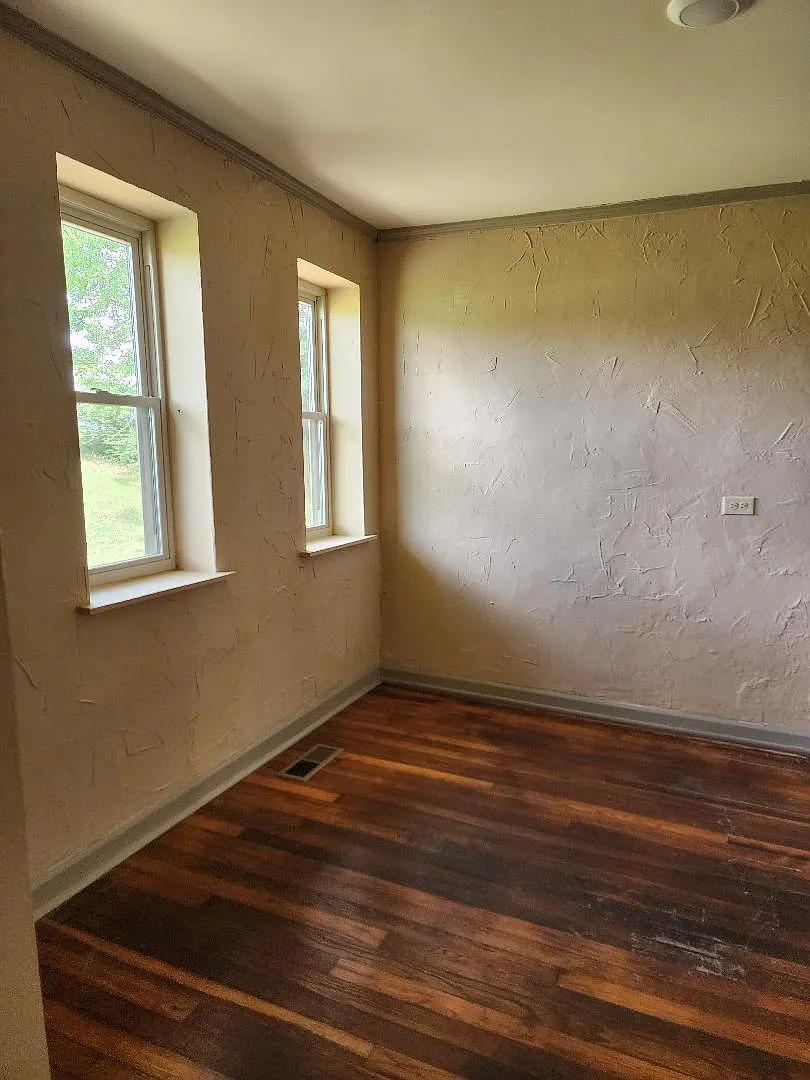 3 bed, 1500 sqft, $1,750 — Photo 2