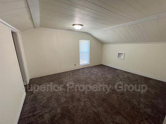 5th image of 525 1/2 Cherry St