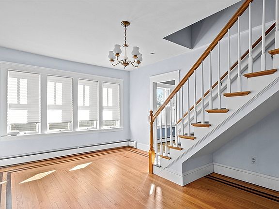 4th image of 26 Haig Ave