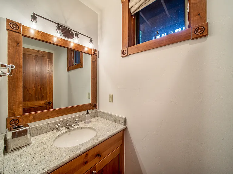 503 W Main St #B101 — Photo 7