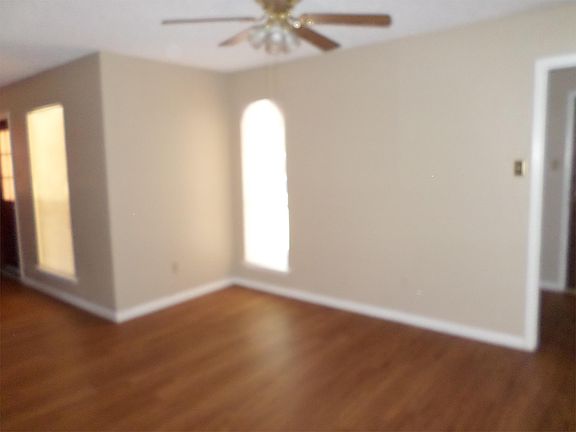 4th image of 6722 Canyon Creek Dr