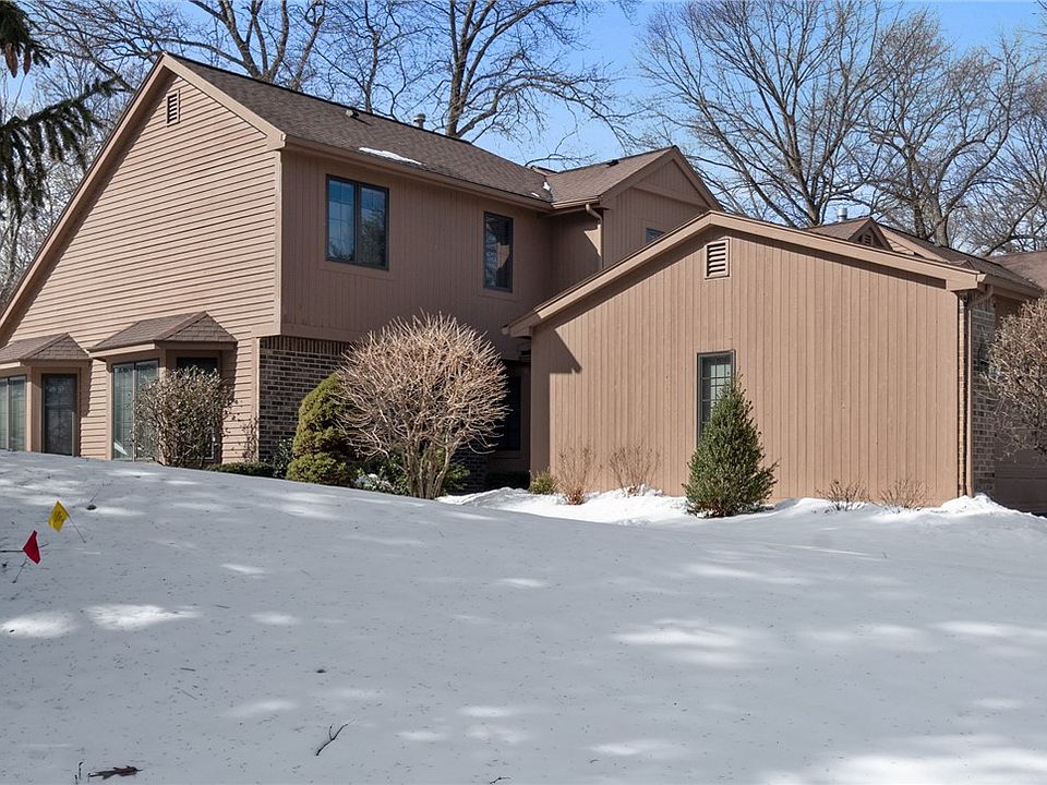 1st image of 654 N Cove Dr