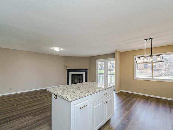 5th image of 10742 Toledo Ct