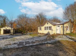 25263 Sotterley Rd, Hollywood, MD 20636