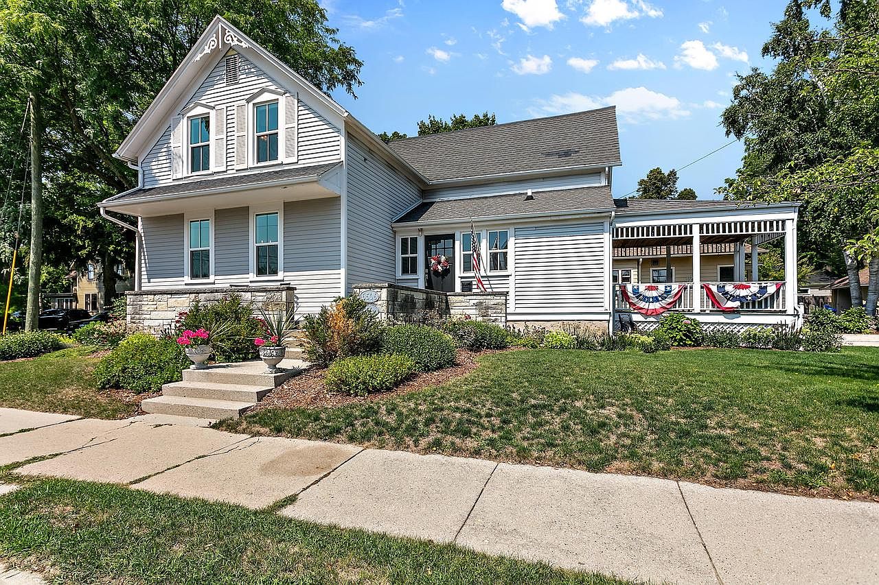 N66W6506 Cleveland STREET, Cedarburg, WI 53012 Zillow