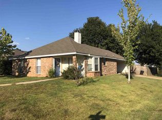 150 Greenfield Ln, Pearl, MS 39208