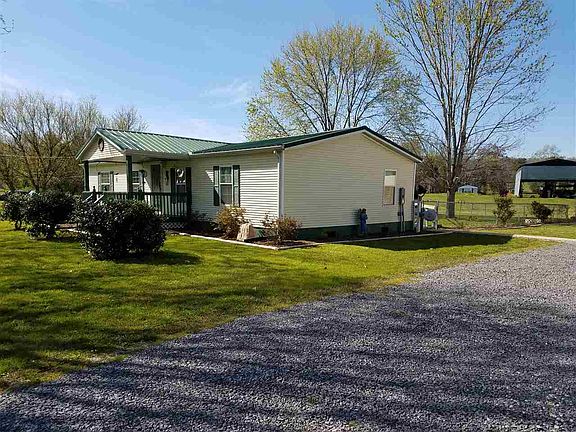 3rd image of 238 Clover Cir