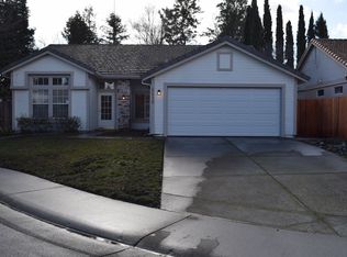 6512 Blue Spruce Ct, Elk Grove, CA 95758