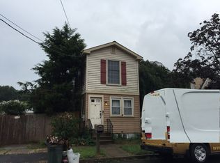 39 Smith Ave, Hamilton, NJ 08619
