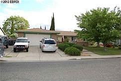 2nd image of 1618 Woodland Dr