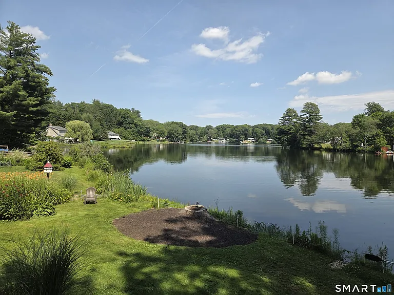 50 Beach Dr — Photo 22