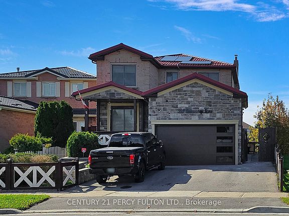 3rd image of 287 Ravenscroft Rd