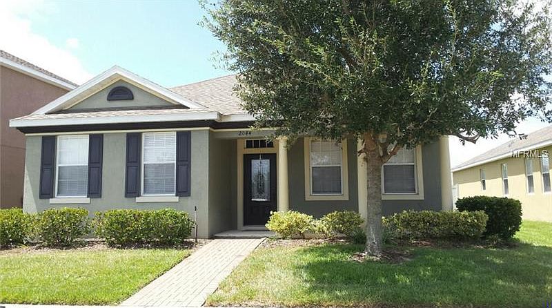 1st image of 2044 Manhattan Ln