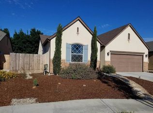 512 Cantera Ave, Lemoore, CA 93245