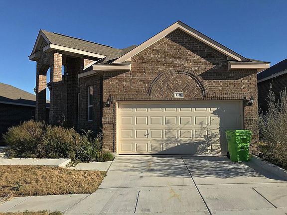 2nd image of 1326 Crane Ct