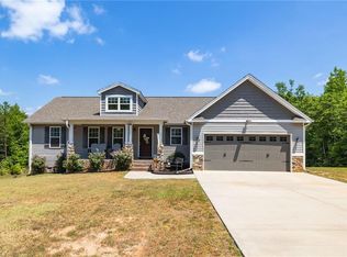 332 Price St, Stoneville, NC 27048