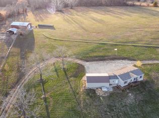 1840 E 540th Rd, Pleasant Hope, MO 65725