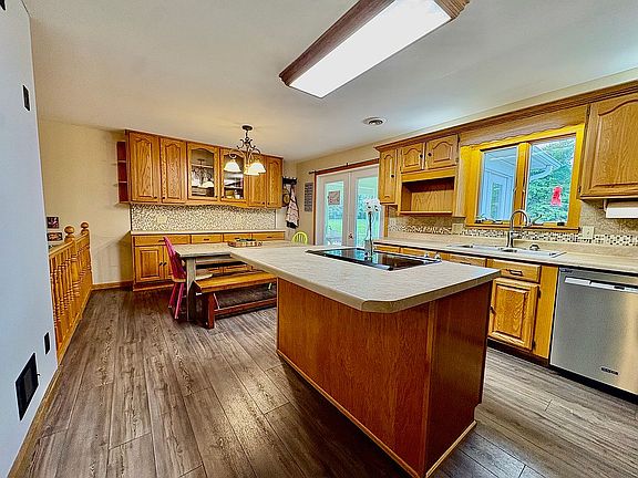 4th image of 1335 Schwartz Rd