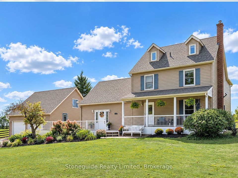 1st image of 1611 Parkhill Rd W