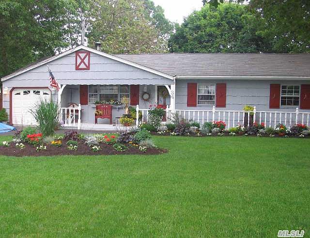 1st image of 34 Presford Dr