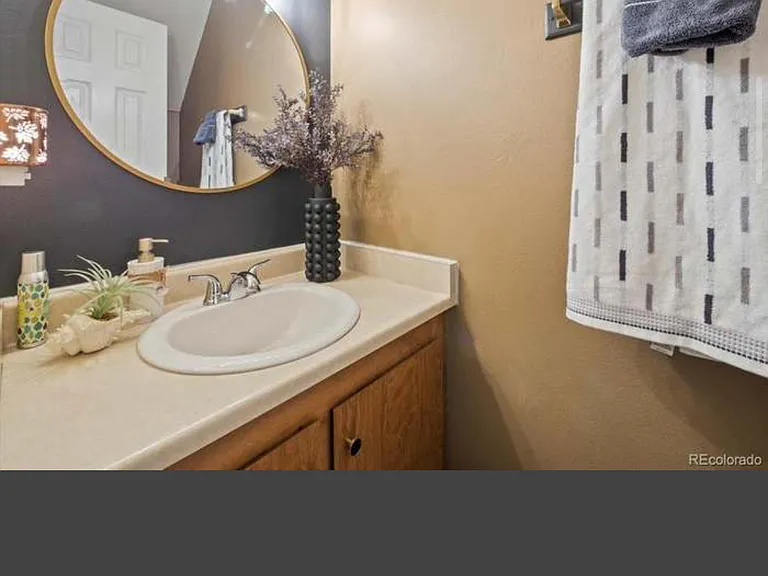 1926 Newland Ct — Photo 11