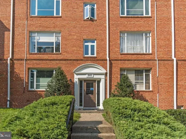 10411 Montrose Ave APT 2, Bethesda, MD 20814