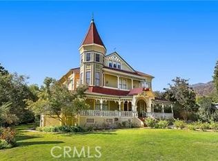 225 N Lima St, Sierra Madre, CA 91024