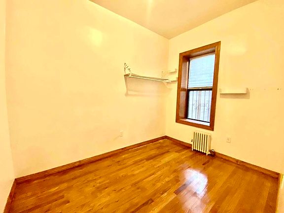 5th image of 530 E 13th St #2L