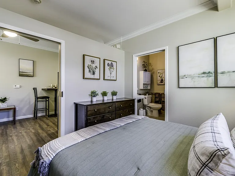 Aventine at Vancouver - 55+ Active Adult Living — Photo 6