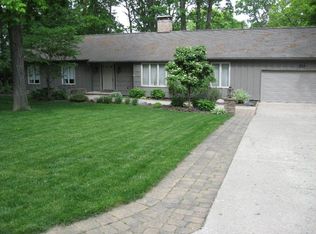 62 Shorewood Point, Danville, IL 61832