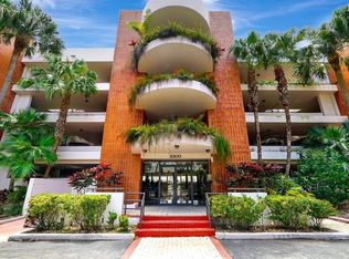 2300 Diana Dr APT 203, Hallandale Beach, FL 33009