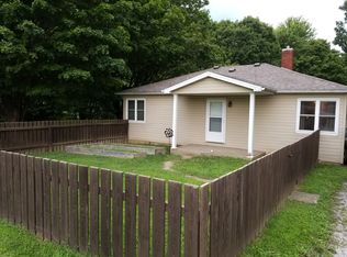 3121 State Route 150, Chester, IL 62233