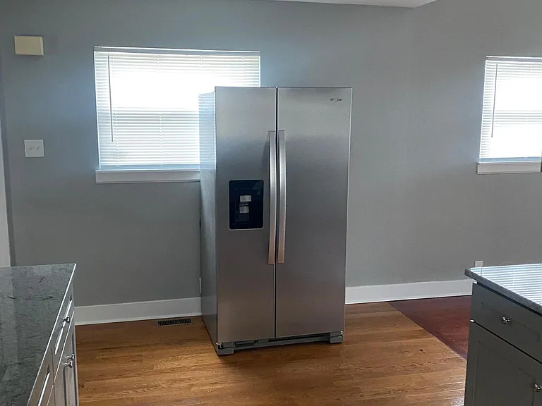 2711 Park Ave — Photo 12