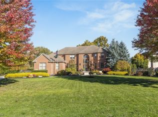 1315 Fox Den Trl, Canfield, OH 44406