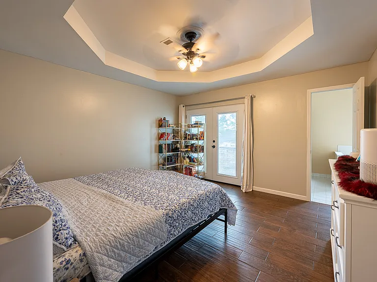 1018 Durban Dr — Photo 10