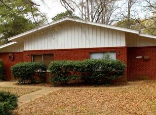 3205 Downing St, Jackson, MS 39216