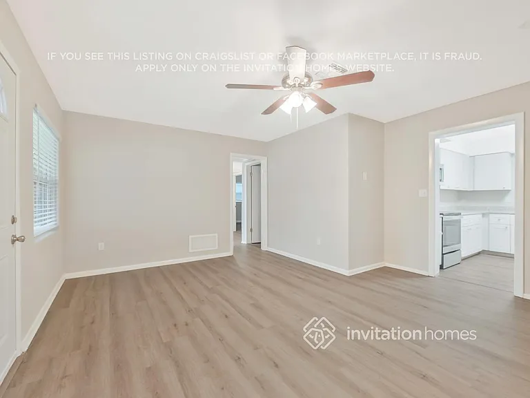 6000 Balboa Dr — Photo 8