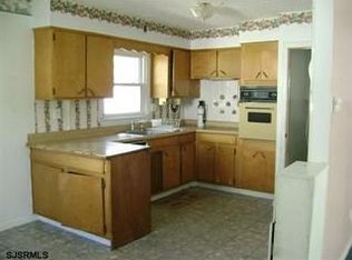 139 Jordan Rd, Somers Point, NJ 08244