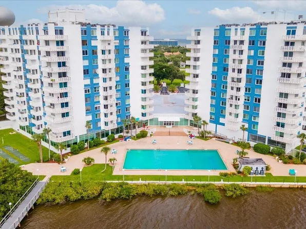 935 N Halifax Ave APT 610, Daytona Beach, FL 32118